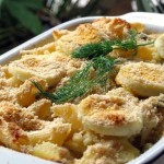 Макарони, запечені з овочами, яйцями та сиром