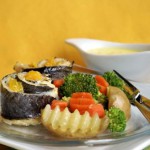 Рибні рулетики з апельсиновим соусом