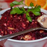 Буряк з горіхами та чорносливом