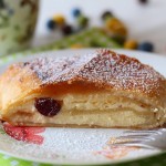 Австрійський штрудель з сирною начинкою