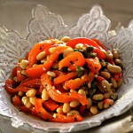 Консервований салат з квасолі та болгарського перцю