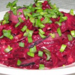 Пісний салат з буряків та грибів