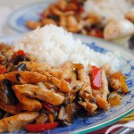 Стир-фрай з курки, печериць та болгарського перцю